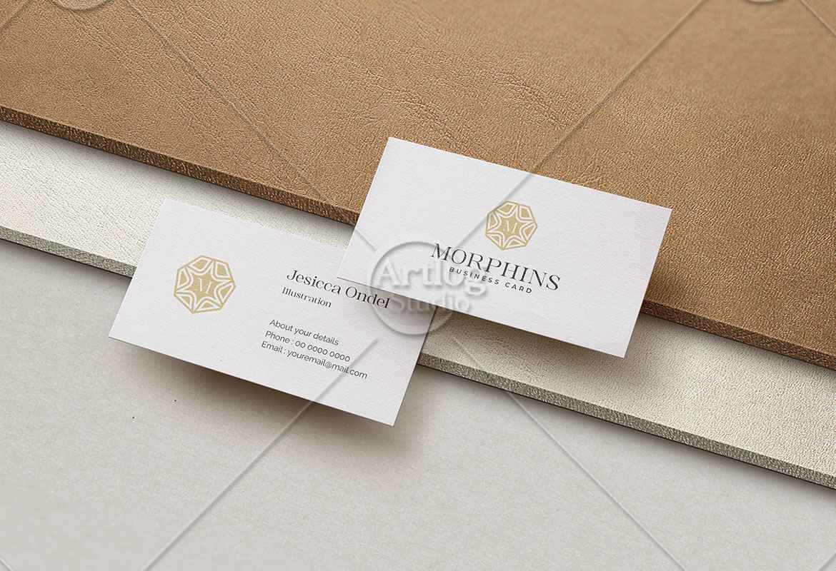 Minimal Business Card Mockup